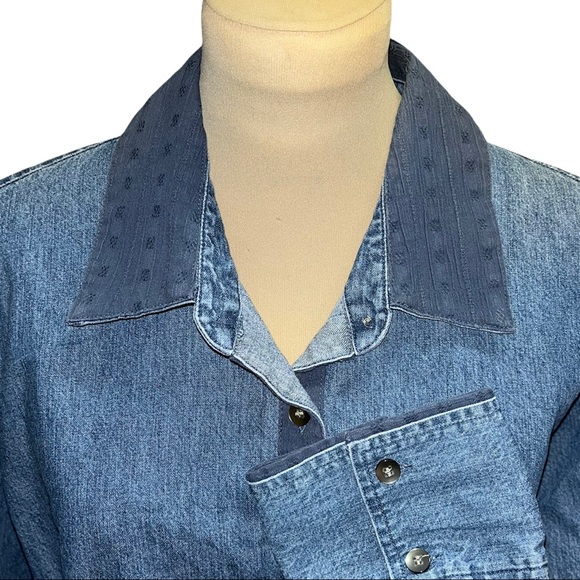 J. Jill Petite Women’s Long Sleeves Denim Blouse size LP - Picture 3 of 8